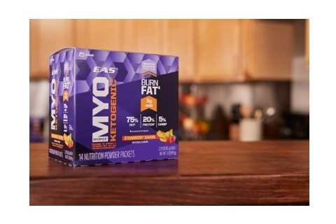 Meal replacement packs for athletes by Myoplex