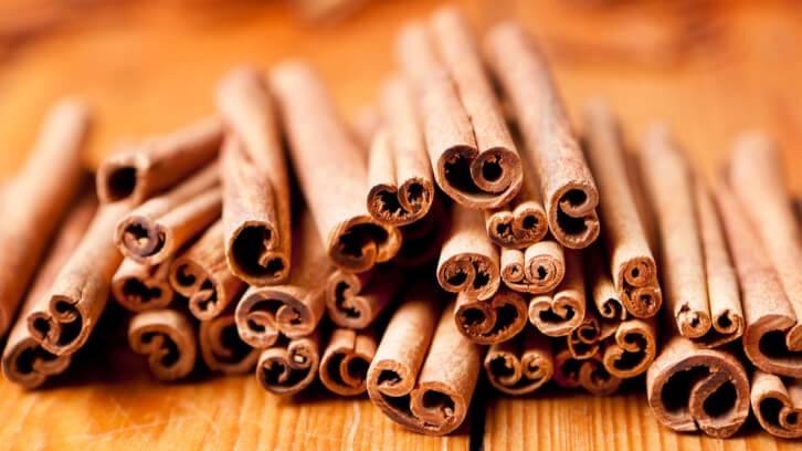 Studies have previously shown that cinnamon lowered glucose and lipid concentrations in patients with type 2 diabetes, prediabetes and in healthy adults. @ Nils Hendrik Mueller / Getty Images