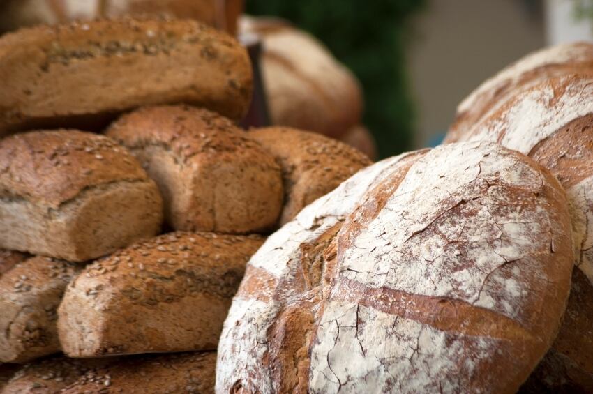 bread-flour-wheat-vitamin-D-folate-folic-iStock.com-tellmemore000.jpg