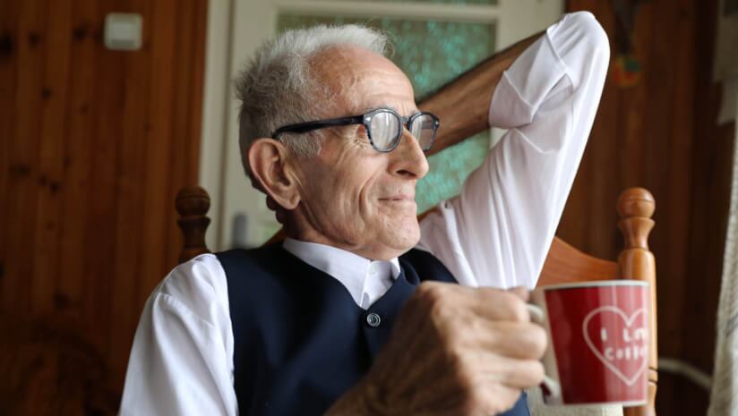 Timing matters: Morning coffee drinkers less likely to die?