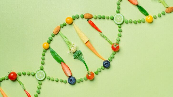 Polyphenol potential to counteract age-related epigenetic changes 