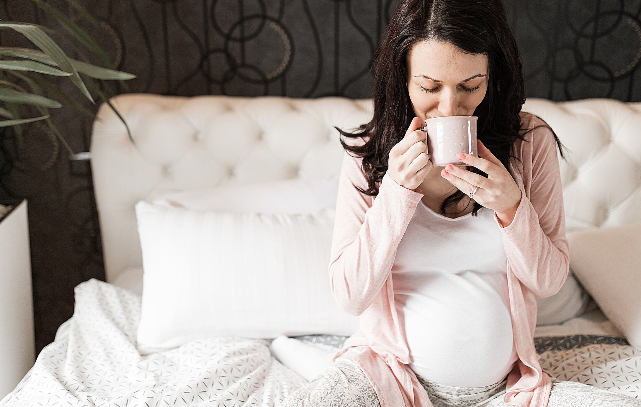Researchers-find-health-benefits-of-moderate-caffeine-intake-during-pregnancy.jpg