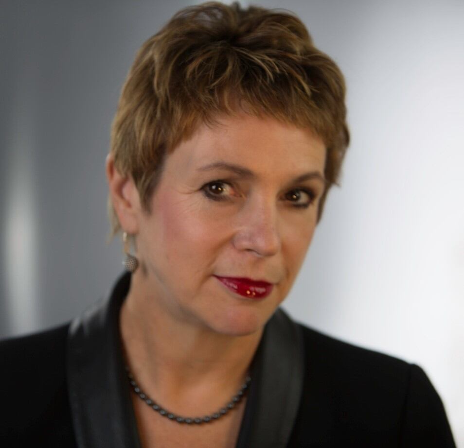 Karen-Howard-O-NH.jpg