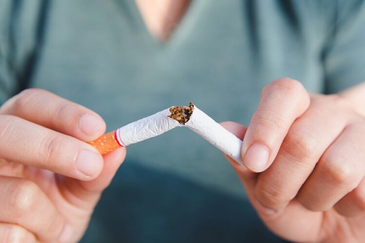 Consumer advocacy group presses FDA to take enforcement against smoking-cessation drugs sold as supplements