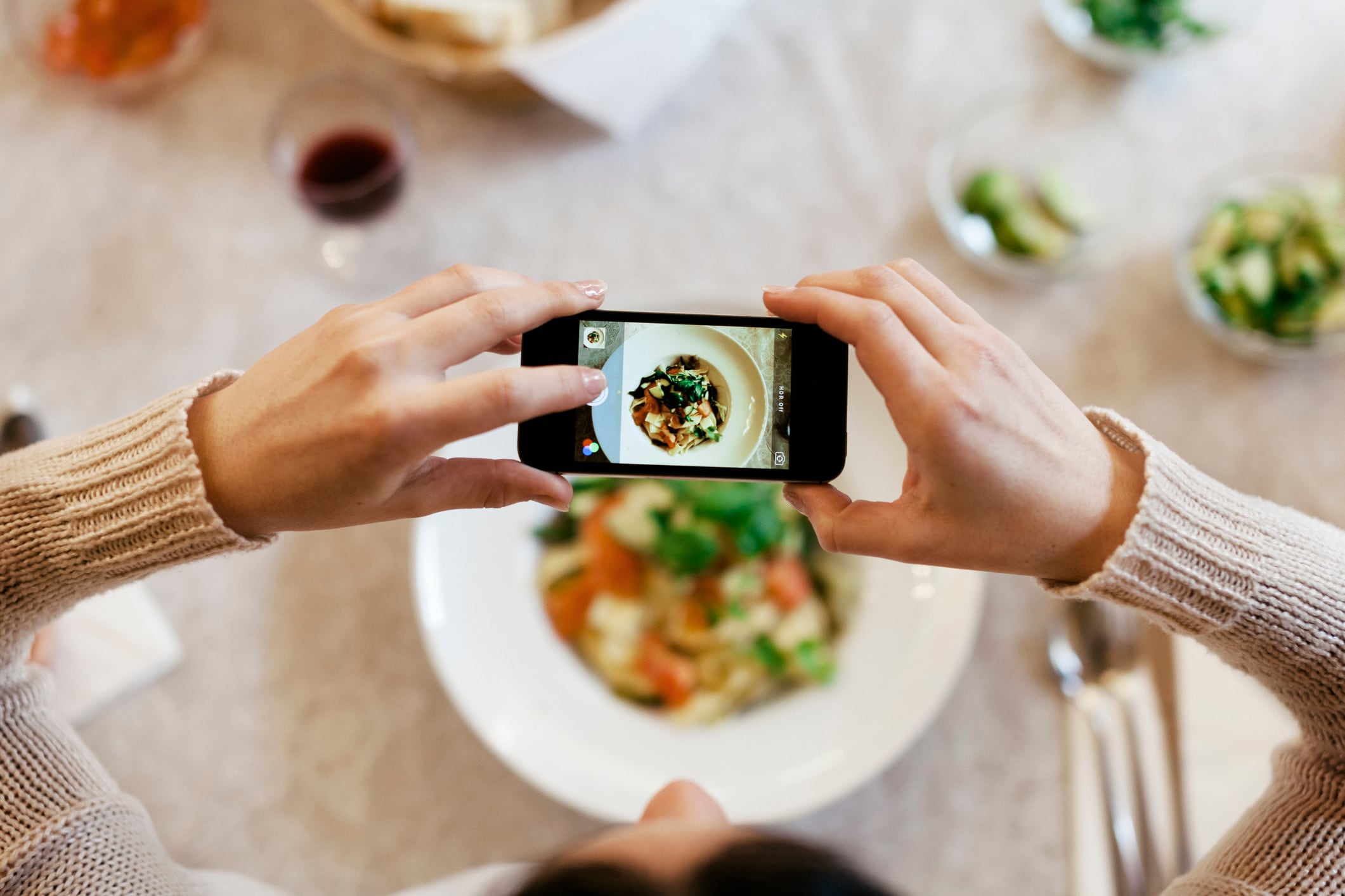 AI meal image analysis software under scrutiny