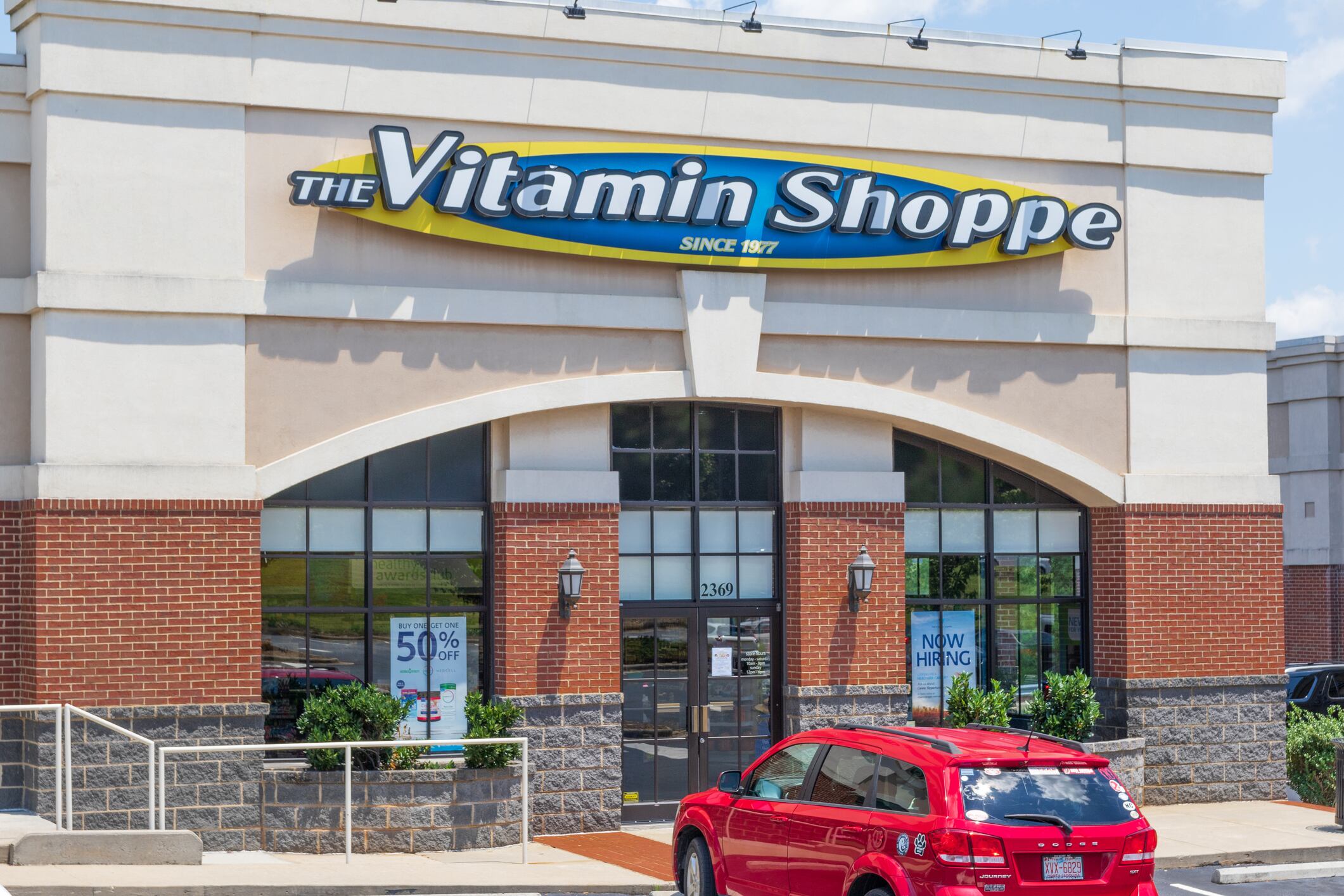 Vitamin Shoppe gets competing bid