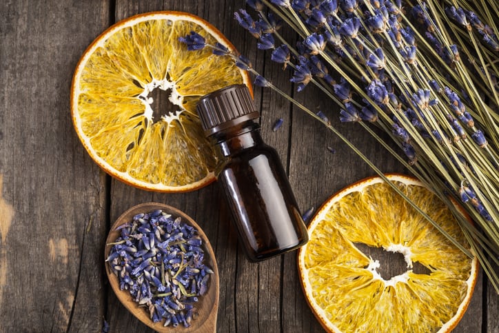 Science meeting presenters say that to expand essential oils research base, quality issues must be solved 