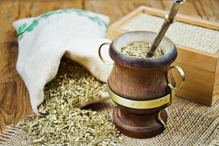 Mate-tea-and-caffeine-reduce-weight-gain-rat-study-concludes.jpg