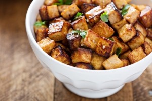 fried tofu Crédits VeselovaElena