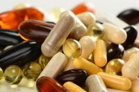 Supplement_vitamin_Pills_assortment_iStock