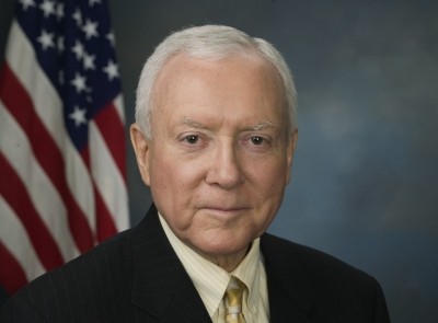 Industry unites to honor Senator Hatch at DSHEA 20th anniversary event