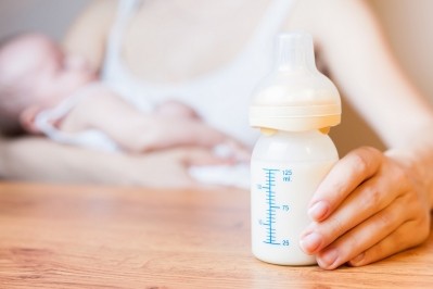 MFGM in infant formula may help close the gap in cognitive development between formula-fed and breastfed infants, according to Mead Johnson Nutrition.  ©GettyImages/Pilin_Petunyia