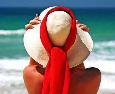 Algatech says despite concerns about sunscreen claims astaxanthin can support skin health 