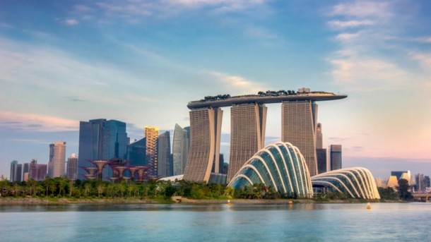 Be part of a special US delegation heading to Singapore. The city is the venue for the first ever Food Vision Asia. (© iStock.com/anek_S)